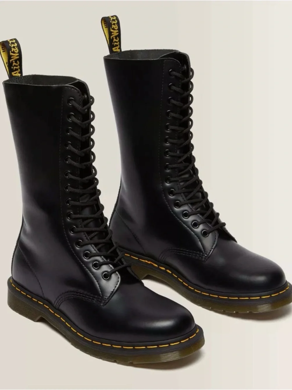 Dr. Martens Classic 1914 Smooth Black 14-eye Lace-up Boots, Mens size 9, EU 42